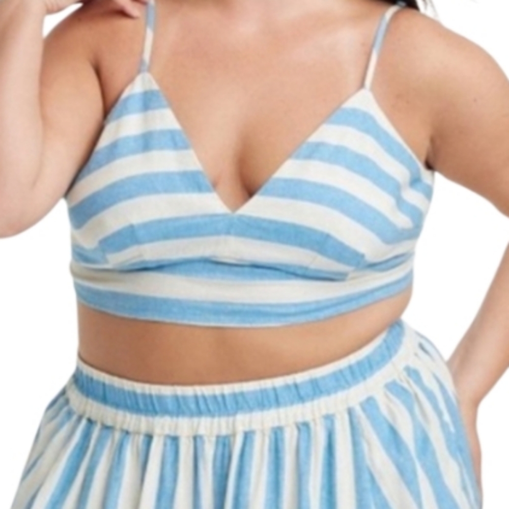BLUE & WHITE STRIPED LINEN BLEND CROP TOP SZ 4X NWOT